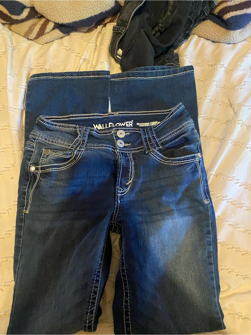 Wallflower Women's Dark Indigo Bootcut Jeans